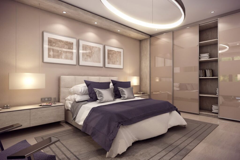 Schlafzimmer mit Doppelbett und Kleiderschrank